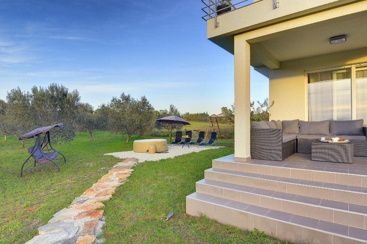 Holiday Home Bellissima Vodnjan Exterior photo