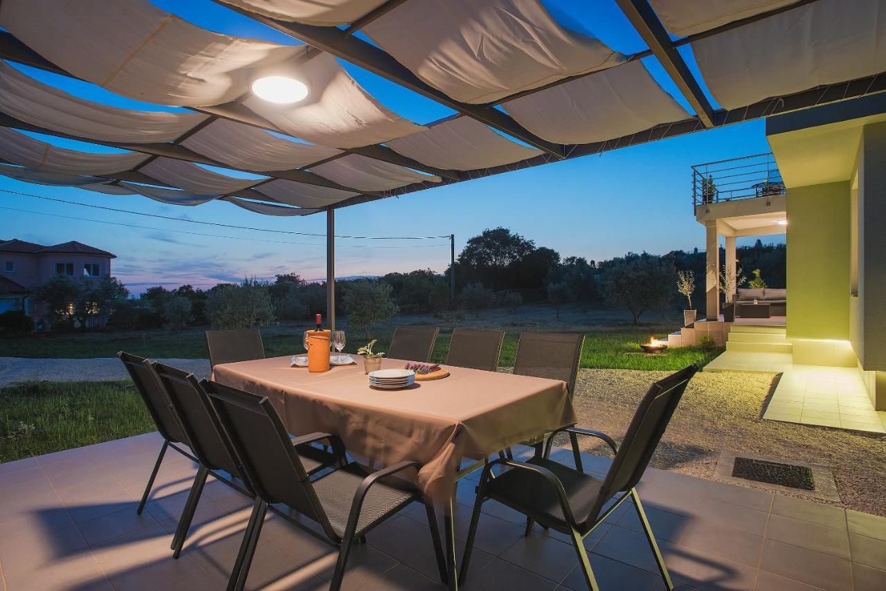 Holiday Home Bellissima Vodnjan Exterior photo